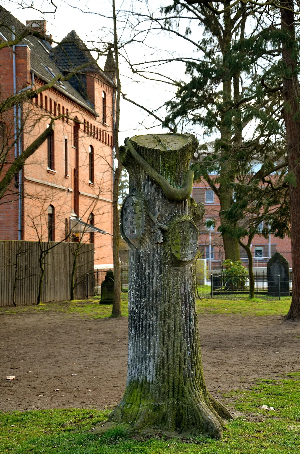 Alter Wülfeler Friedhof