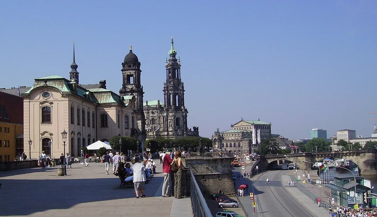 Brühlsche Terrasse